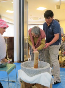 餅つき (10)