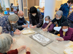 餅つきとご挨拶 (4)